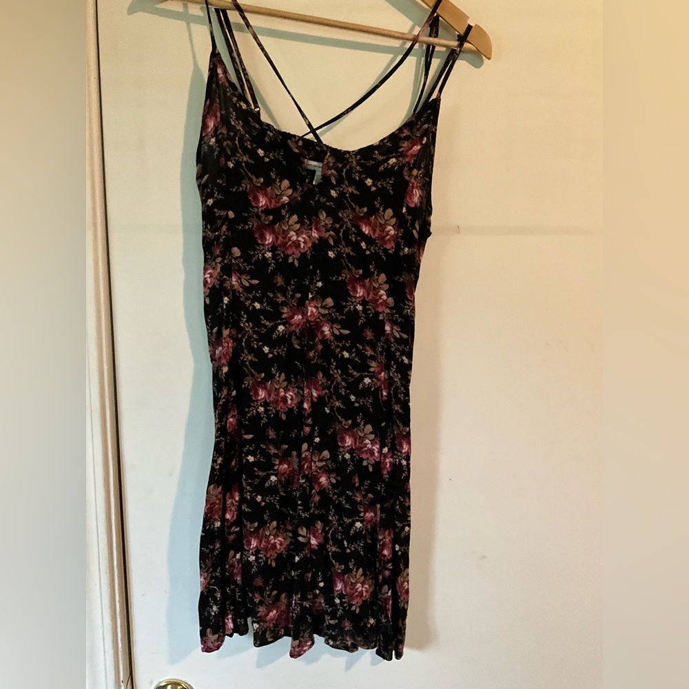 American Eagle mini dress floral